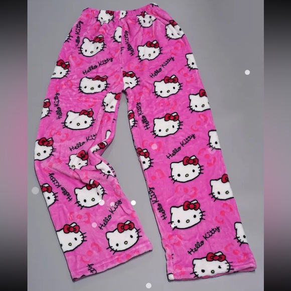 Hello Kitty Plush Pajama pants size large - Picture 2 of 2